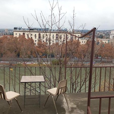 Riverhouse In Old Tbilisi Luaran gambar