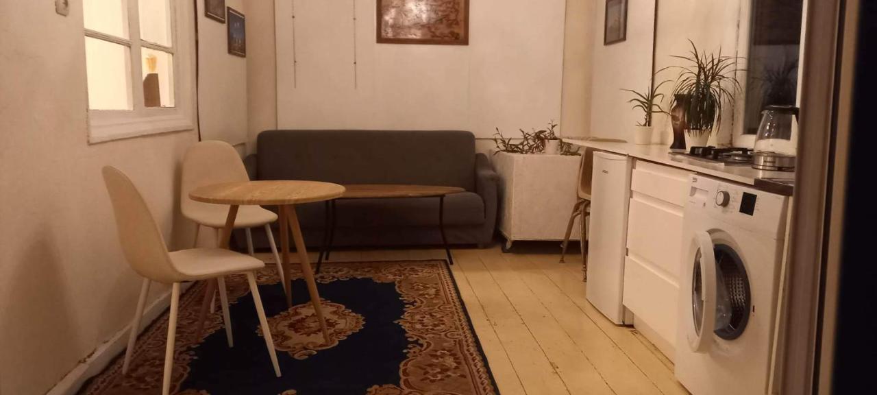 Riverhouse In Old Tbilisi Luaran gambar